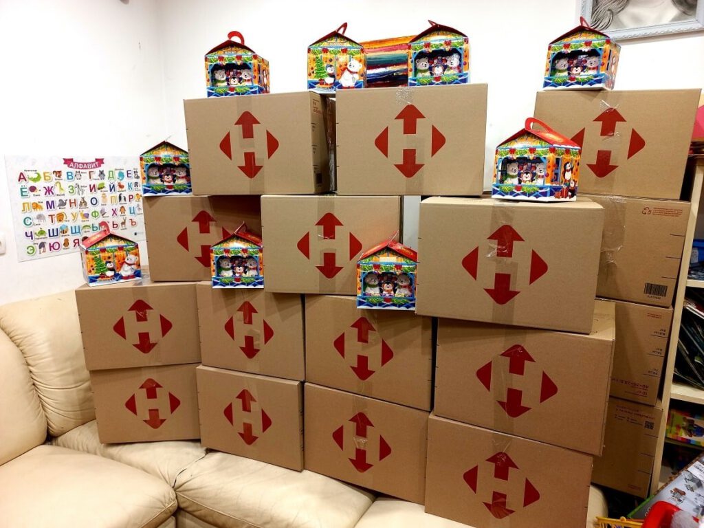 Фотозвіт солодких новорічних подарунків